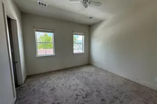 6033 Cypress St, Houston, TX 77074 - Photo 5