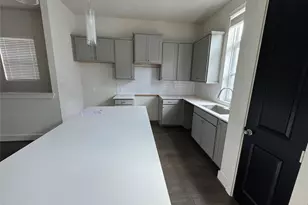 6033 Cypress St, Houston, TX 77074 - Photo 3