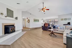 148 S Oak Bluff St, Trinity, TX 75862 - Photo 11