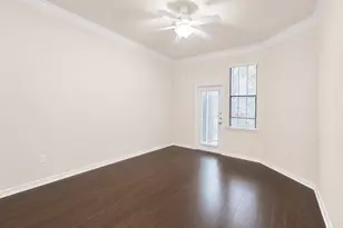 3 Hermann Museum Circle Dr, Houston, TX 77004 - Photo 5