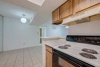 8201 Richmond Avenue #64, Houston, TX 77063 - Photo 15