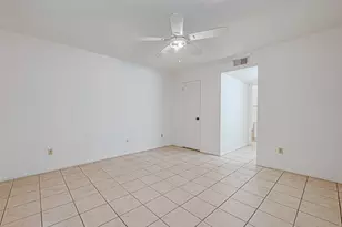8201 Richmond Ave, Houston, TX 77063 - Photo 29