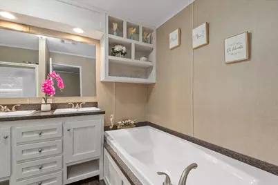 211 Woodstock, Livingston, TX 77351 - Photo 15