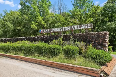 211 Woodstock, Livingston, TX 77351 - Photo 29