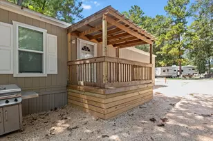 211 Woodstock, Livingston, TX 77351 - Photo 27