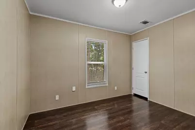 211 Woodstock, Livingston, TX 77351 - Photo 21