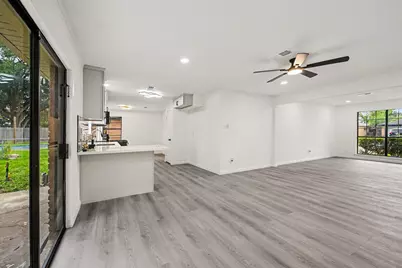 7607 Grape Street, Houston, TX 77074 - Photo 7