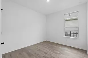 14426 Gdn Grv Ct, Willis, TX 77318 - Photo 11