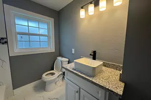 6513 Jackwood St, Houston, TX 77074 - Photo 13