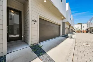 608 Thornton Rd, Houston, TX 77018 - Photo 7