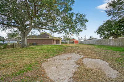 653 Nelson Street, Sealy, TX 77474 - Photo 33