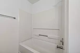 653 Nelson St, Sealy, TX 77474 - Photo 23