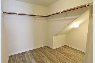 5454 Quail Cove Lane, Houston, TX 77053 - Photo 7