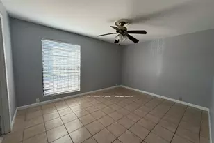 5617 Bissonnet St, Houston, TX 77081 - Photo 3