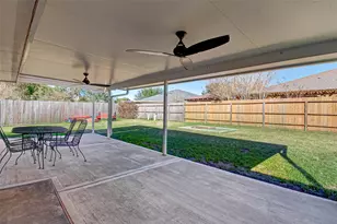 1010 Twisted Elm Ct, Houston, TX 77038 - Photo 35