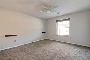 1010 Twisted Elm Ct, Houston, TX 77038 - Photo 33
