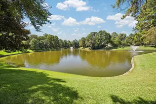 7906 Sinfonia Dr, Houston, TX 77040 - Photo 11