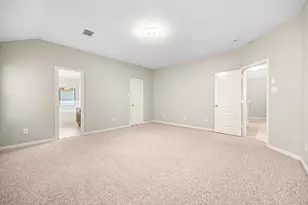 5610 Brazos Springs Dr, Sugar Land, TX 77479 - Photo 19