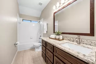 5610 Brazos Springs Dr, Sugar Land, TX 77479 - Photo 15