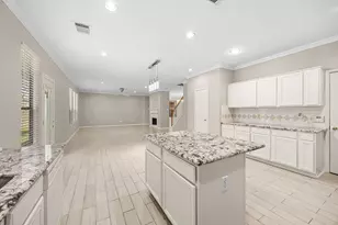 5610 Brazos Springs Dr, Sugar Land, TX 77479 - Photo 13