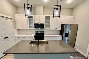 6712 Parker Oaks Ln, Houston, TX 77076 - Photo 15