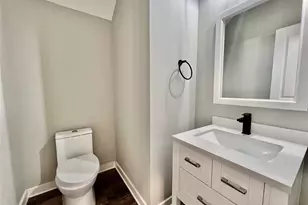 6712 Parker Oaks Ln, Houston, TX 77076 - Photo 19