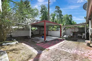 8642 Flower Path St, Houston, TX 77044 - Photo 25