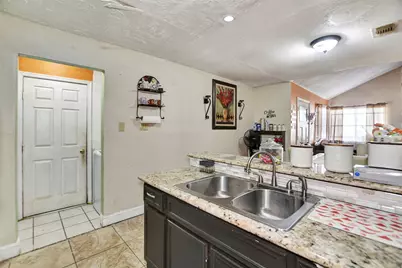 8642 Flower Path Street, Houston, TX 77044 - Photo 15