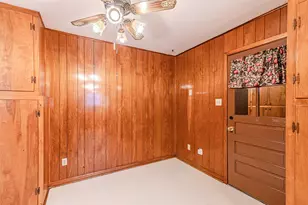 1126 10th St, Hempstead, TX 77445 - Photo 17