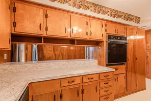 1126 10th St, Hempstead, TX 77445 - Photo 11