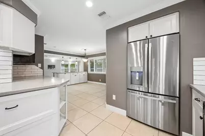 1446 Davon Lane, Houston, TX 77058 - Photo 13