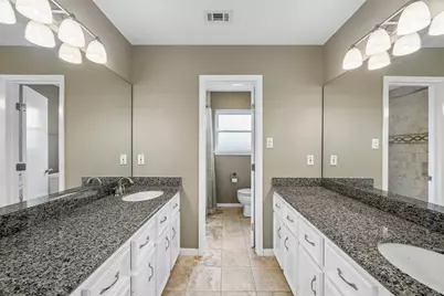 1446 Davon Lane, Houston, TX 77058 - Photo 27