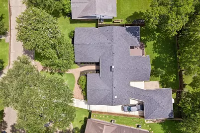 1446 Davon Lane, Houston, TX 77058 - Photo 35