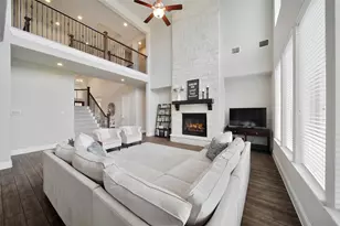 28002 Kendalia Cloud Ct, Fulshear, TX 77441 - Photo 13