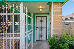 13106 Bamboo Forest Trail, Houston, TX 77044 - Photo 3