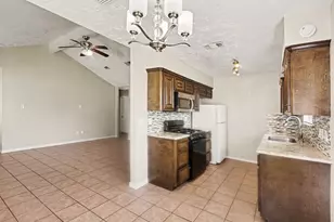 13106 Bamboo Forest Trail, Houston, TX 77044 - Photo 7