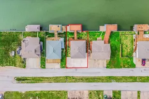 485 Pompano St, Bayou Vista, TX 77563 - Photo 3