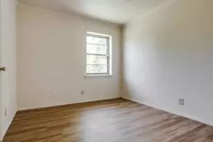 11204 Erich Dr, Balch Springs, TX 75180 - Photo 9