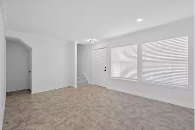 1221 Cedar Post Lane #8A, Houston, TX 77055 - Photo 5