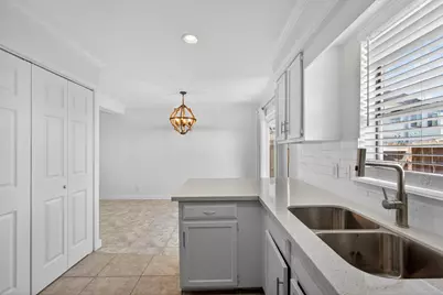 1221 Cedar Post Lane #8A, Houston, TX 77055 - Photo 11