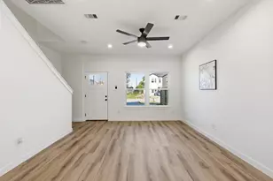 7958 Henson St, Houston, TX 77028 - Photo 9