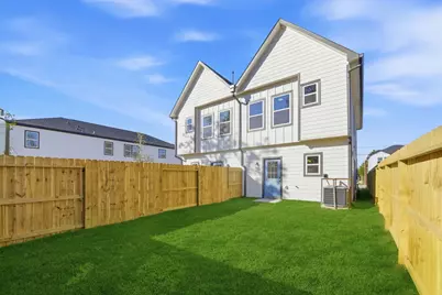 7958 Henson Street #A/B, Houston, TX 77028 - Photo 43