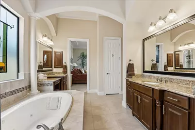 502 Olmstead Park Drive, Sugar Land, TX 77479 - Photo 17