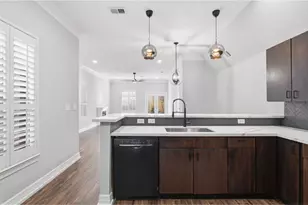 1834 Woodvine Dr, Houston, TX 77055 - Photo 7