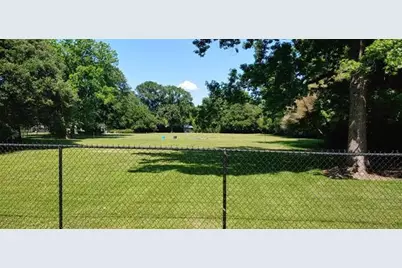 1115 Langham Road, Beaumont, TX 77707 - Photo 3