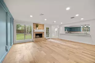 14710 Oak Bluff Ct, Houston, TX 77070 - Photo 11