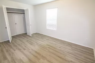 5622 Adelaide River Drive, Katy, TX 77449 - Photo 11