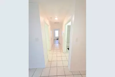 5335 Cherie Crest Court, Houston, TX 77088 - Photo 11