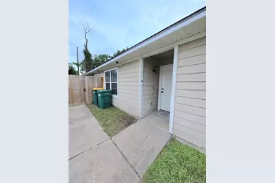 5335 Cherie Crest Court, Houston, TX 77088 - Photo 3