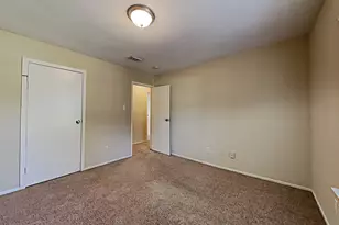 2022 Oak Shores Dr, Houston, TX 77339 - Photo 9